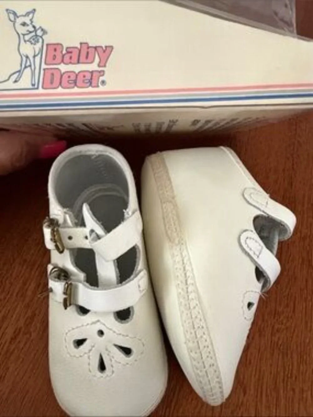 Vintage Baby Deer White Girls' Leather Mary Jane Shoes